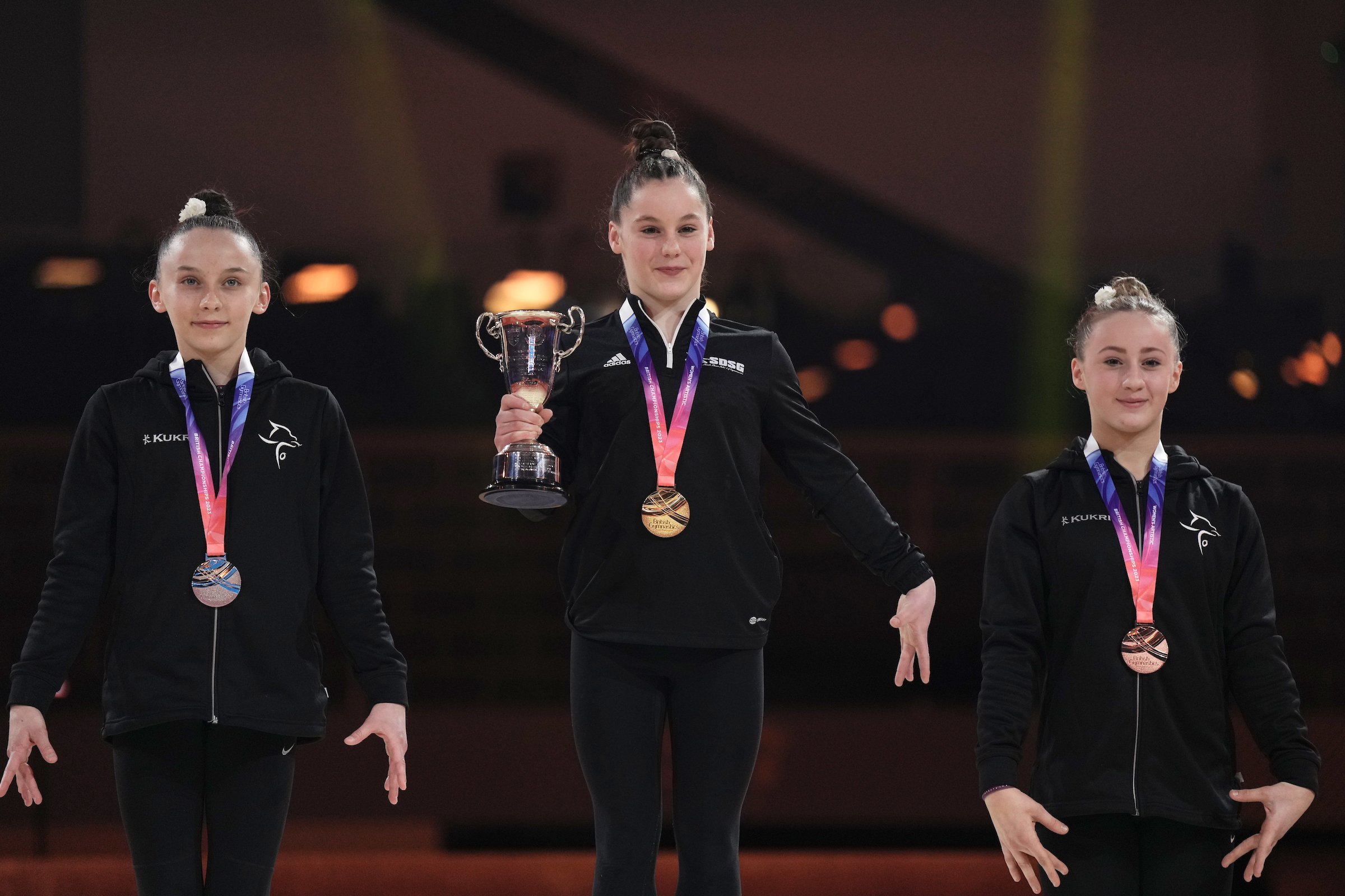 Ffion Burgum and Ellie Lewis bag medals on day two of 2023 Artistic